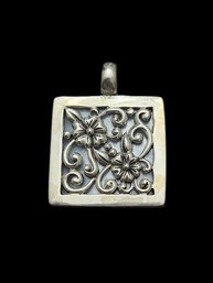 Beautiful Vintage Sterling Silver Reversible Floral Pendant