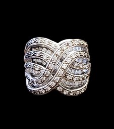 Gorgeous Sterling Silver Interwoven Clear Stones Ring, Size 7.25