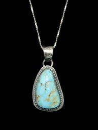Gorgeous Vintage Navajo C. Yazzie Native American Sterling Silver Turquoise Color Necklace