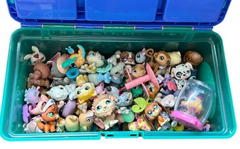Awesome Large Lot Of ' Little Pet Shop' Figures, Accessories  Pet Shop Carry Tackle Box Full Box ( READ DESC)
