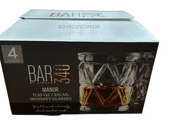 New In Box Bar 34 Manor Set Of Four  11 Ounce Whiskey Glases