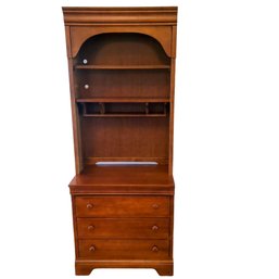 Colonial 3-drawer Dresser With Hutch By Stanley Furniture