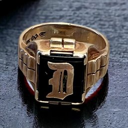 Vintage 10k Gold 'D' Ring