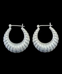 Nice Vintage Sterling Silver Ribbed Hoop Earrings