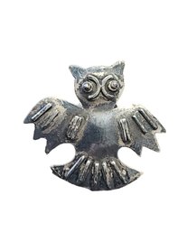 Vintage Sterling Silver Owl Pin