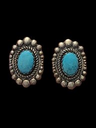 Vintage Native American Style Turquoise Color Screw Back Earrings