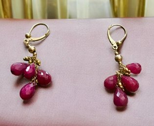 Elegant 14k Gold Drop Earrings