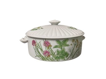 Porcelain Covered Casserole Dish