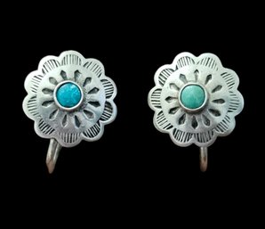 Vintage Native American Sterling Silver Turquoise Screw On Earrings