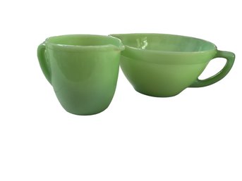 Jadeite Fire King Batter Bowl/Measuring Cup