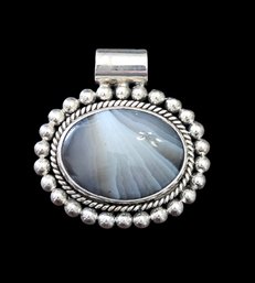 Beautiful Vintage Mexican Designer SILVERWORLD Sterling Silver Polished Lace Agate Pendant