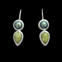 Beautiful Vintage Sterling Silver Green Stone Pearl Dangle Earrings