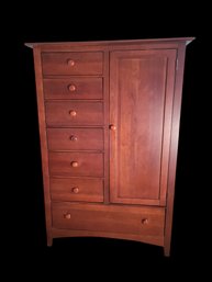 Kincaid Solid Cherry Tall Sresser / Gentleman's Wardrobe. Great Shape.