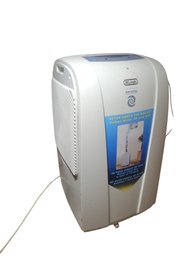 DeLonghi DE 500 P Dehumidifier. In White . Tested And Working.