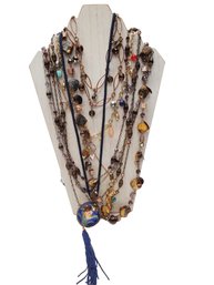 Assorted Ladies Fashion Beaded & Cloisonne Necklaces (lot MM)