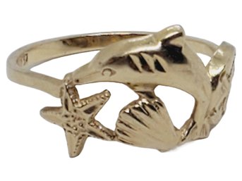 Vintage Ladies 14K Yellow Gold Dolphin & Seashell Themed Ring - Size 10 / 1.7 DWT