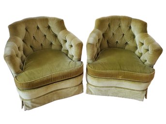 Pair Of Vintage 1973 Woodmark Originals Green Velvet Upholstered Swivel Club Accent Chairs