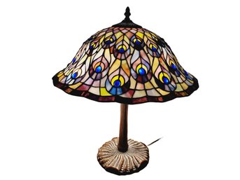 Beautiful Tiffany Style Peacock Stained Glass Table Lamp