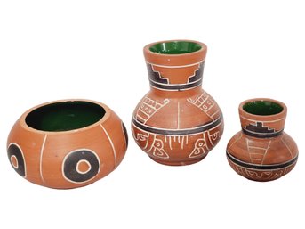 Three Vintage Pieces Of Terracotta Clay Mexican Pottery Including Leopoldo De Mexico