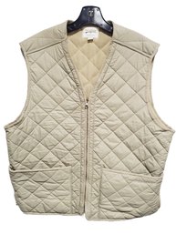 Men's Field & Stream Size Large Beige Quilted Lined Zip Up Vest