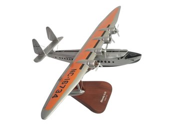 Sikorsky S-42 Clipper Seaplane Model Scale 1/72 Executive Desktop Display Model