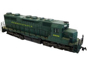 Vintage Atlas 7012 HO SD35 Pennsylvania Railroad #6039 PRR Diesel Locomotive - Made In Austria