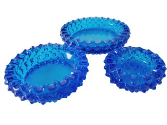 Trio Of Vintage 1950s Fenton Cobalt Blue Hobnail Nesting Dishes Ashtrays W/ Sawtooth Edges