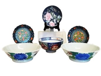 Pretty Set Of Japanese Porcelain Hand Painted Decorative Plates & Bowls Lot 1