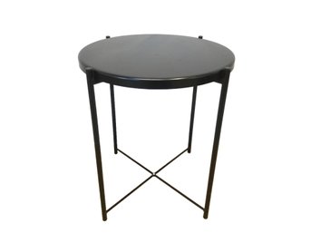 Round Metal X-pattern Base Side Table 17'