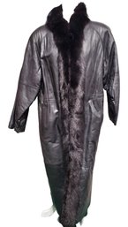 Vintage Ladies Black Leather & Fox Long Coat Size 12 - Made In Korea