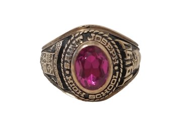 Women's 1990 Saint Joseph High School 10kt Yellow Gold Class Ring With Pink Gemstone - Size 6 1/2