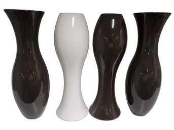 Four Zing Zang Pottery Vases - White, Brown