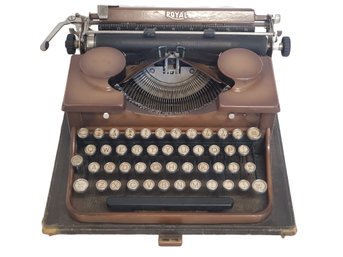 Vintage Antique Royal Manual Typewriter With Glass Topped Keys