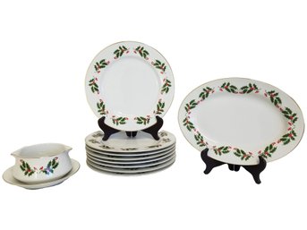 Vintage RH Macy 'All The Trimmings' Christmas Porcelain Dinner Plates, Platter & Gravy Boat -  Made In Japan