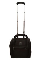 It Luggage Softside Wheeled Underseater Luggage Carry-on