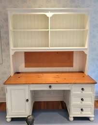 Childs Room Desk & Bookshelf With Max Workspace (LOC: W2)