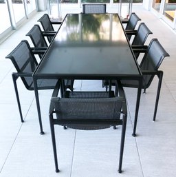 A Dining Table And Set Of 8 Chairs In Sleek Black From The 1966 Collection By Richard Shultz For Knoll