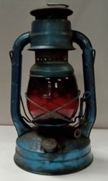 Vintage Dietz Little Wizard Railroad Lantern With Red Glass Chimney  Globe        C5