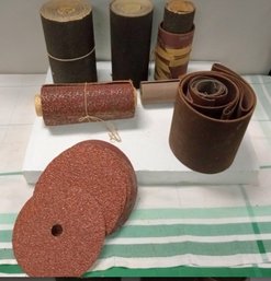 Various Grits Of Sandpaper For Wood Floors  B3