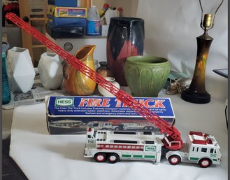 HESS Fire Truck With Orig Box, Extension Ladder, Working Lights & Emergency Sirens And Horn  E1