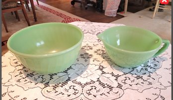 Vintage Circa 1940s Fire King Jadeite Oven Ware Batter Bowl And Mixing Bowl