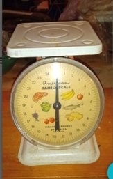 Classic Antique Family Food Scale Made With Steel Circa 1930s