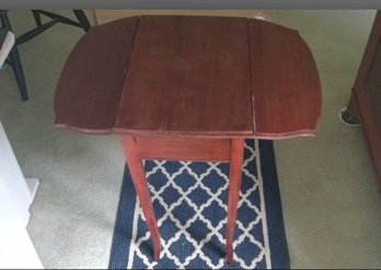 Regal Antique Drop Leaf End Table