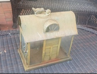 Beautiful Rustic Vintage Bird House/ Feeder