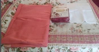 Nice Queen Size Wool Blanket, King Size Burgundy Bedding Set, And Two Bathmats