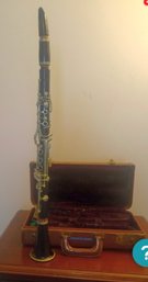 Vintage B Flat Clarinet With A Hard Case And Accessories