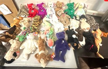 Huge Lot Of Vintage Beanie Babies! Tiger, Leopard, Turtle, Dogs, Bunny, Teddy Bears, Birds, Animals   212 - A1