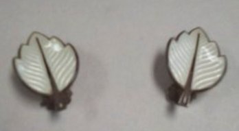 Vintage Sterling Silver & Enameled Leaf Shape Clip-on Earrings