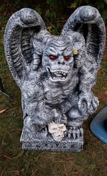 Heavyweight Gargoyle Halloween Decor/prop