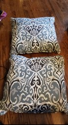 Set Of 2 Large Outdoor Decor Pillows